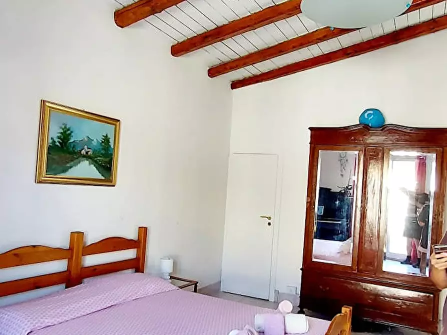 Immagine 6 di Camera in affitto  in Via Argenteria a Palermo