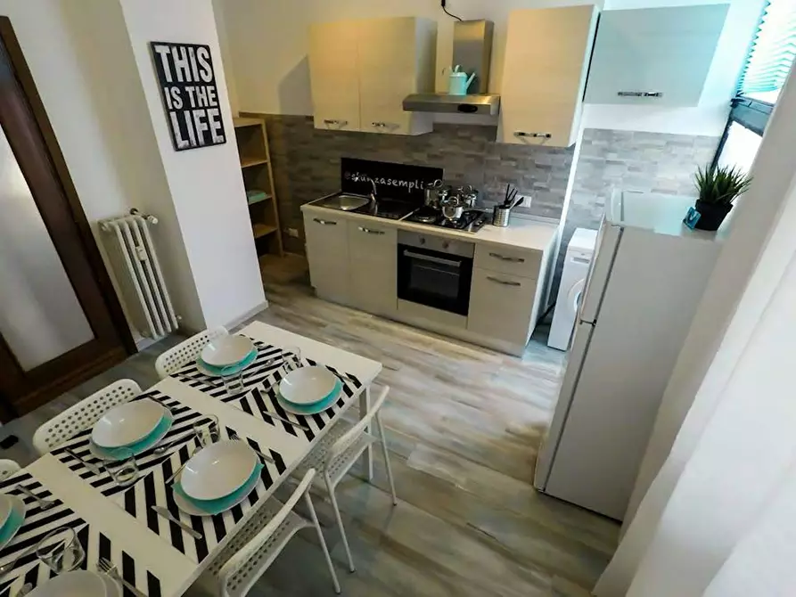 Immagine 2 di Camera in affitto  in Via Piero Puccioni a Firenze