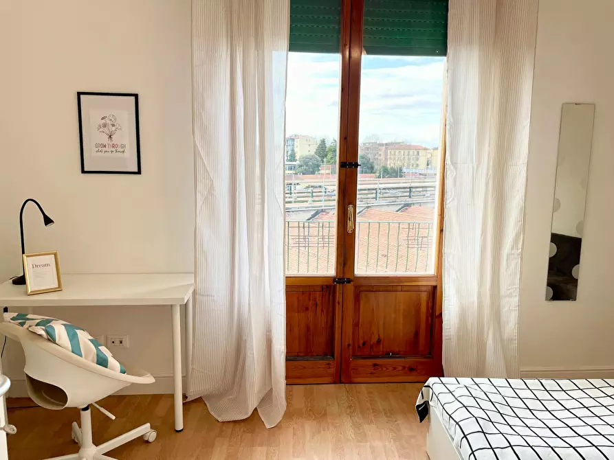 Immagine 2 di Camera in affitto  in Via Piero Puccioni a Firenze