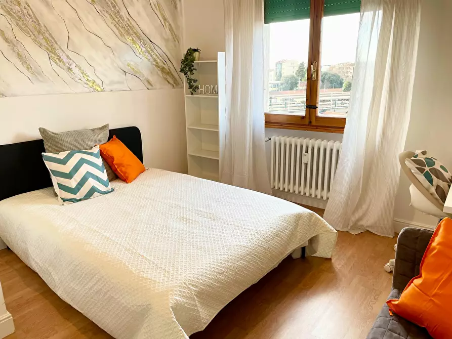 Immagine 8 di Camera in affitto  in Via Piero Puccioni a Firenze