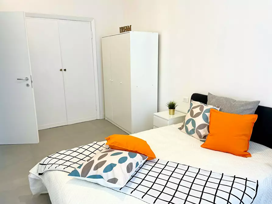 Immagine 6 di Camera in affitto  in Via Piero Puccioni a Firenze