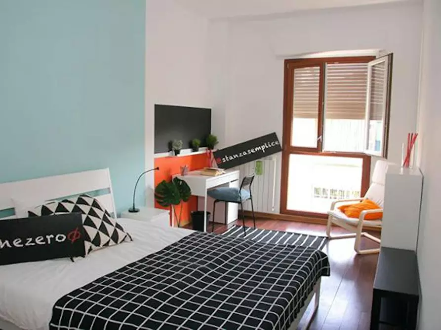 Immagine 1 di Camera in affitto  in Via Piero Puccioni a Firenze