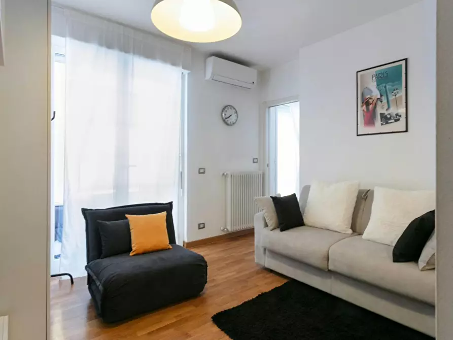 Immagine 1 di Appartamento in affitto  in Via Francesco Brioschi a Milano
