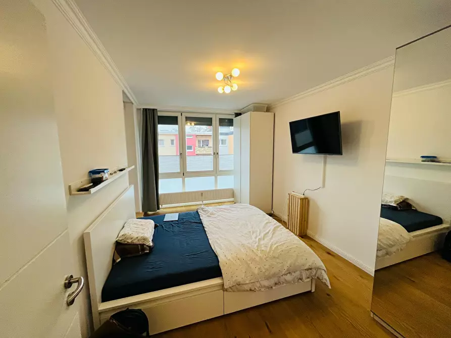 Immagine 5 di Appartamento in affitto  in Machonstraße a Berlin