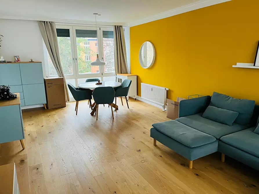 Immagine 2 di Appartamento in affitto  in Machonstraße a Berlin