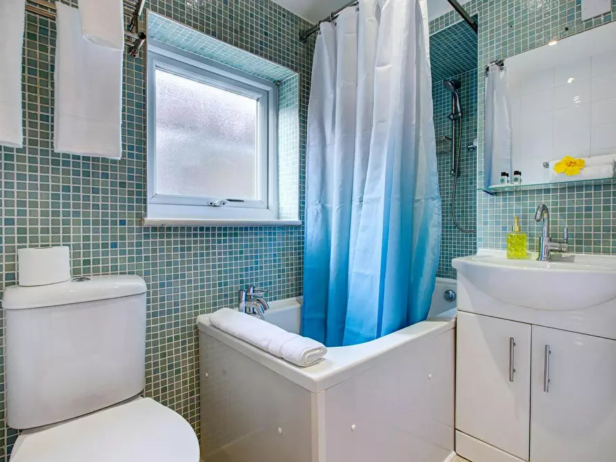 Immagine 8 di Casa indipendente in affitto  in Westbrooke Road a Bexley