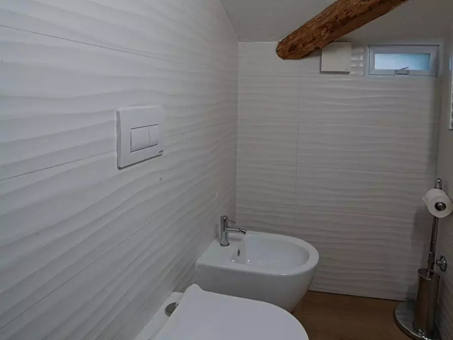 Immagine 6 di Appartamento in affitto  in Corso Vittorio Emanuele II a Pescara