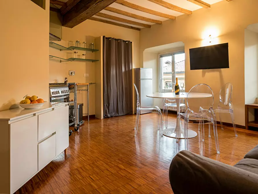 Immagine 2 di Appartamento in affitto  in Via Milano a Torino