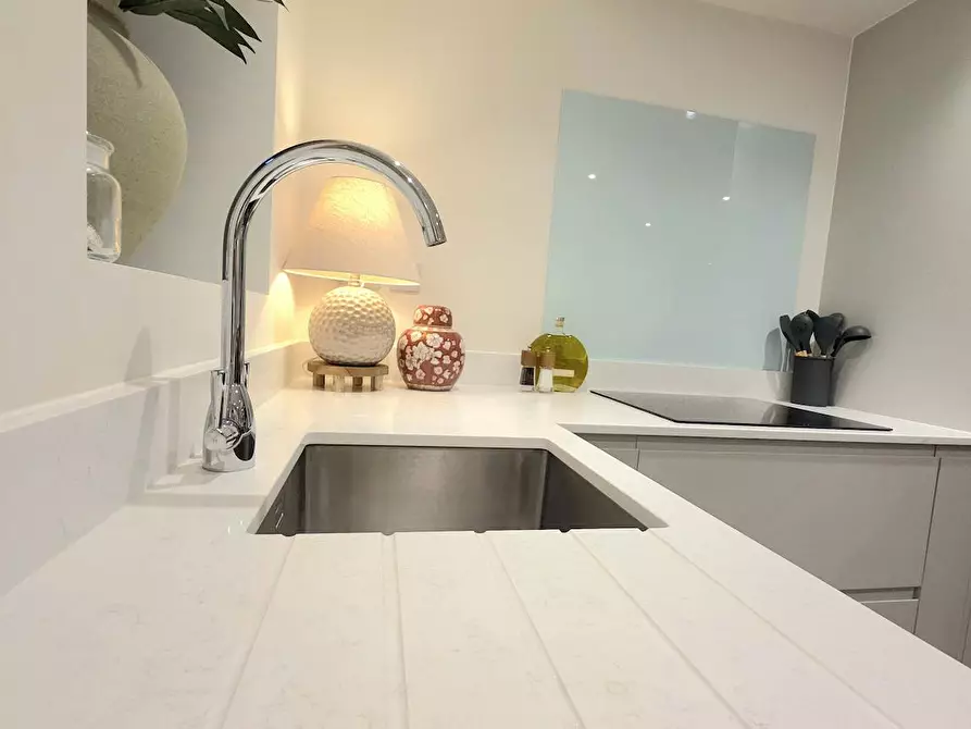 Immagine 4 di Casa indipendente in affitto  in Mitre Street a Cheltenham