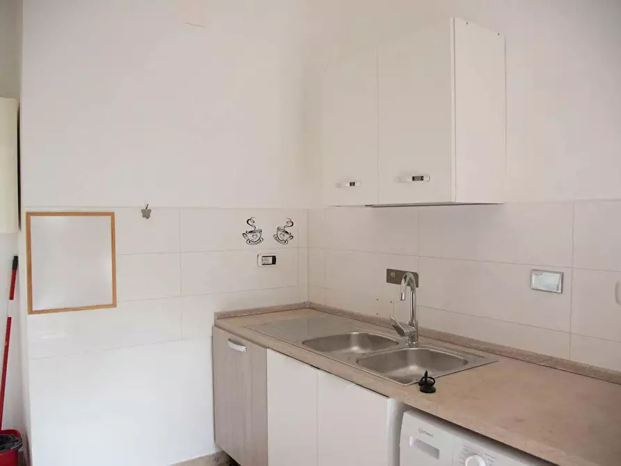 Immagine 8 di Camera in affitto  in Via Colle Di Mezzo a Roma