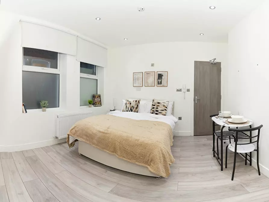 Immagine 10 di Appartamento in affitto  in Mitcham Road a Wandsworth