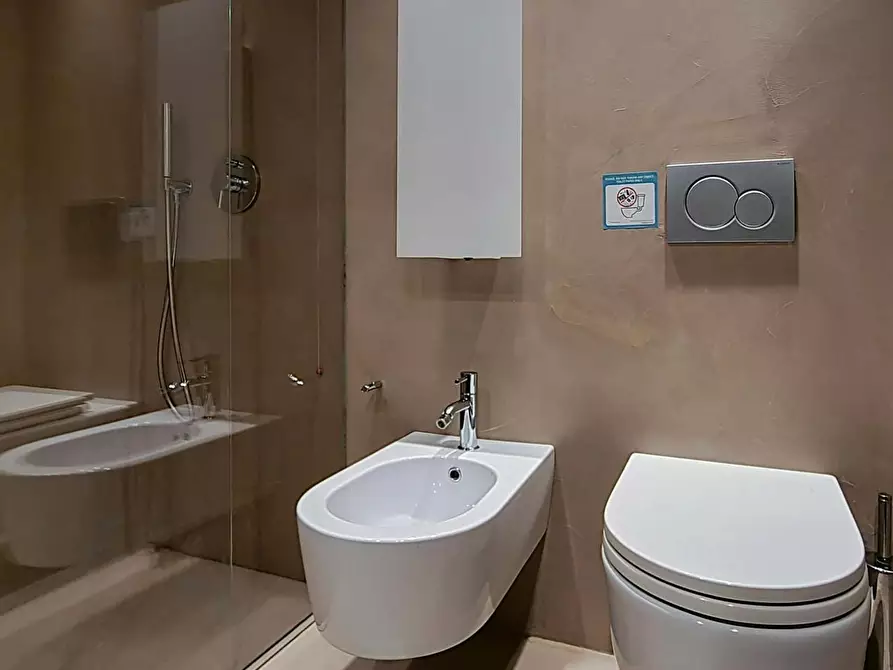 Immagine 9 di Appartamento in affitto  in Via Giulio e Corrado Venini a Milano