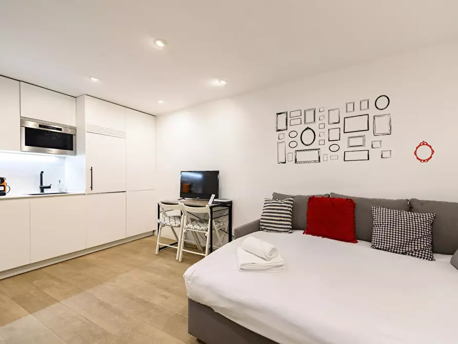Immagine 8 di Appartamento in affitto  in Calle del Tesoro a Madrid