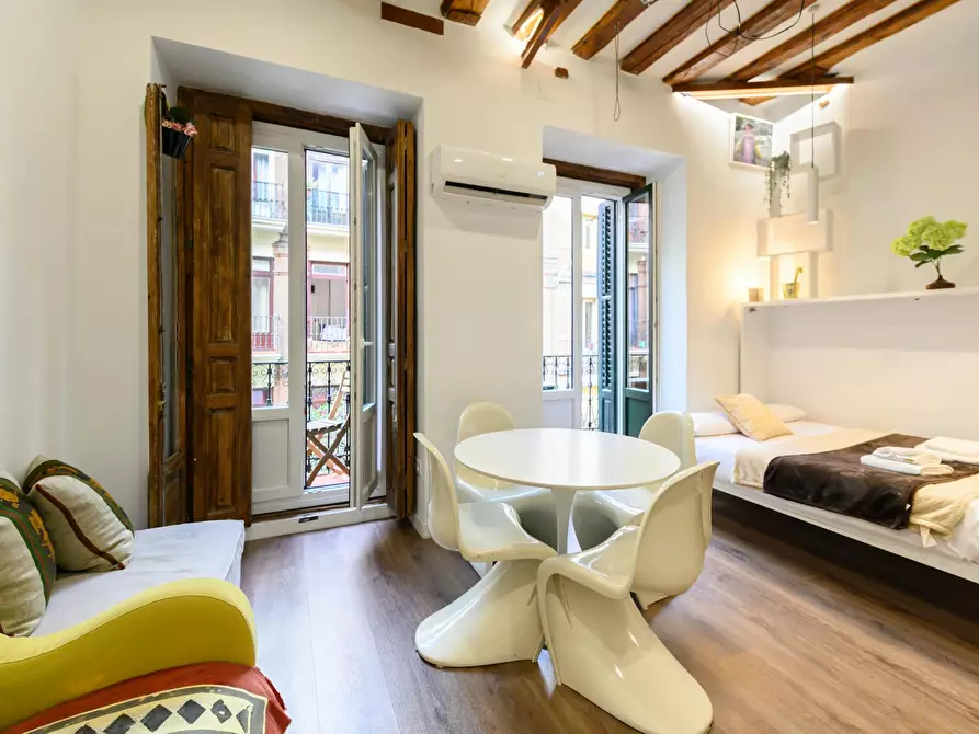 Immagine 3 di Appartamento in affitto  in Calle de Hortaleza a Madrid
