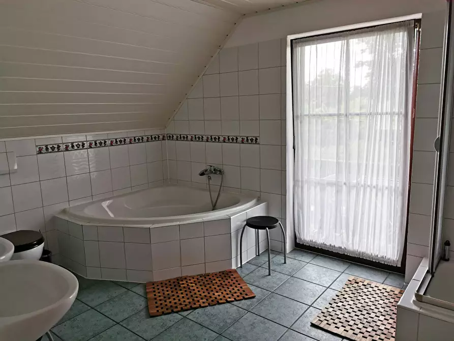 Immagine 5 di Casa indipendente in affitto  in Friedenstraße a Dahlwitz-Hoppegarten