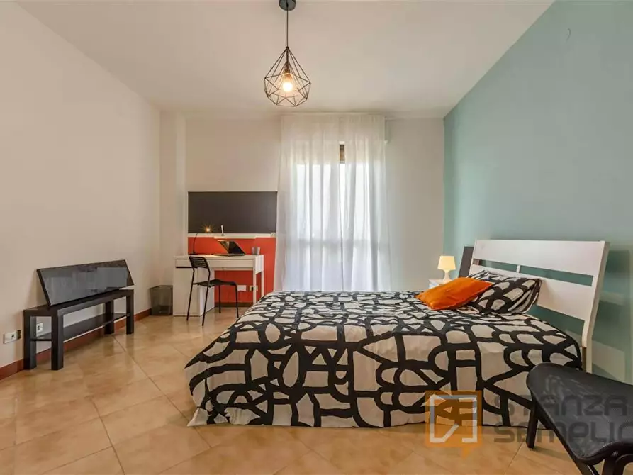 Immagine 1 di Camera in affitto  in Via Benedetto Croce a Pisa