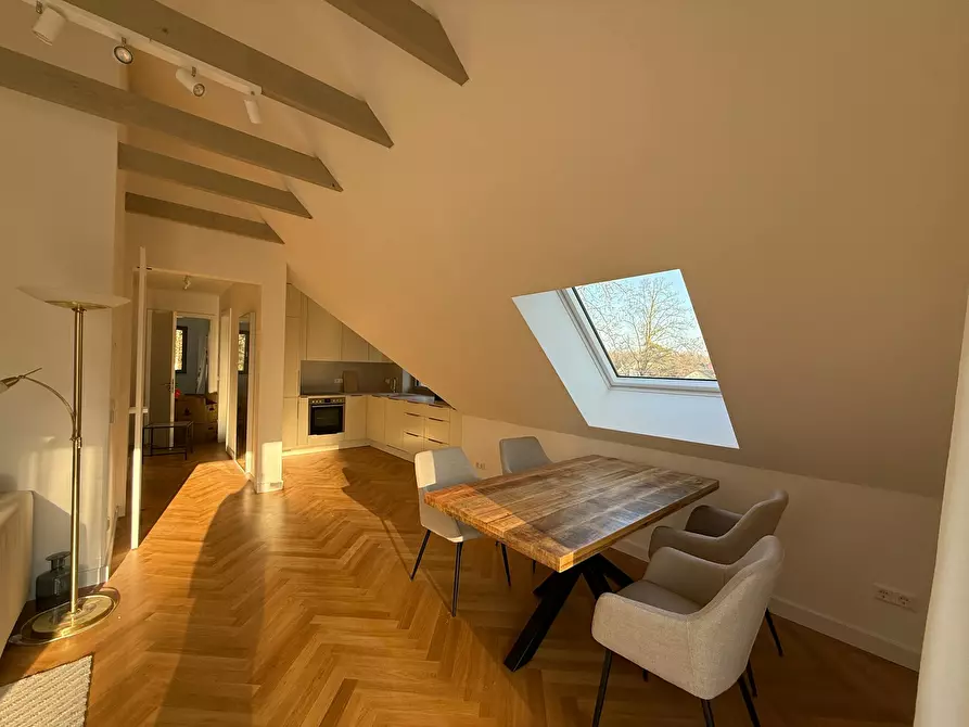 Immagine 1 di Appartamento in affitto  in Am Wäldchen a Berlin