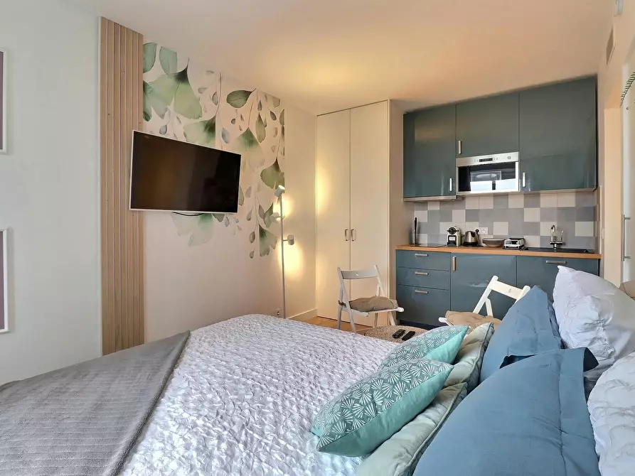 Immagine 8 di Appartamento in affitto  in Quai de Grenelle a Paris