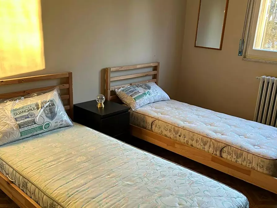 Immagine 7 di Camera in affitto  in Strada del Drosso a Torino