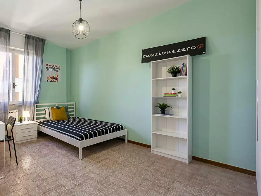 Immagine 3 di Camera in affitto  in Via Francesco de Pinedo a Pisa