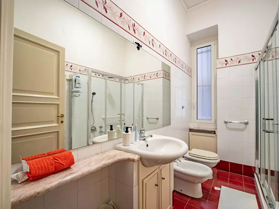 Immagine 9 di Camera in affitto  in Corso Magenta a Genova