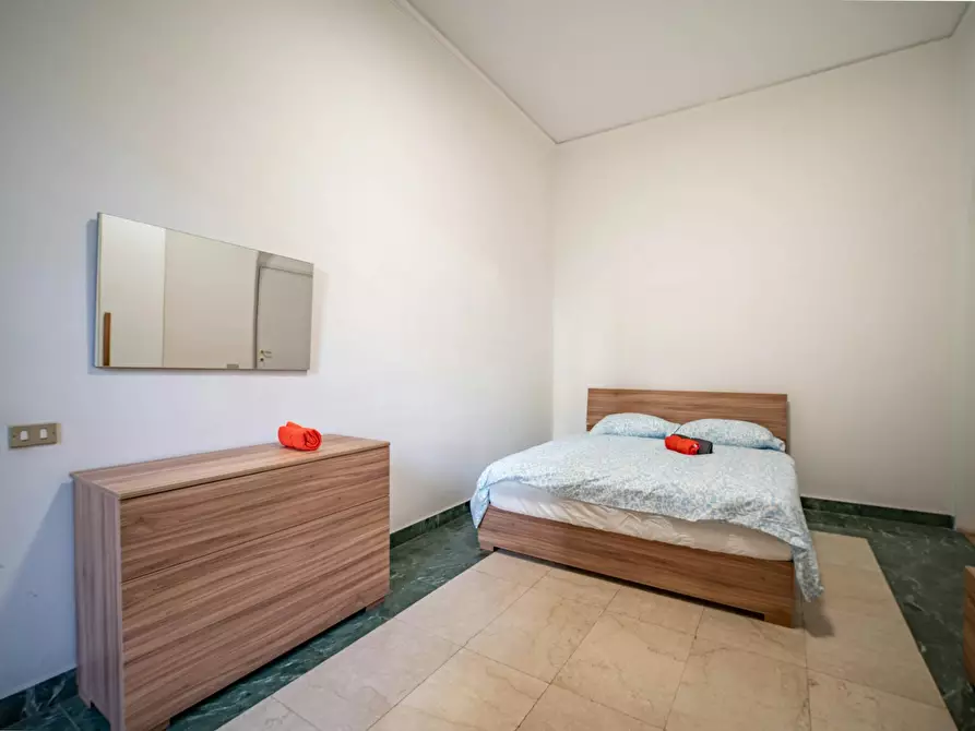 Immagine 9 di Camera in affitto  in Corso Magenta a Genova