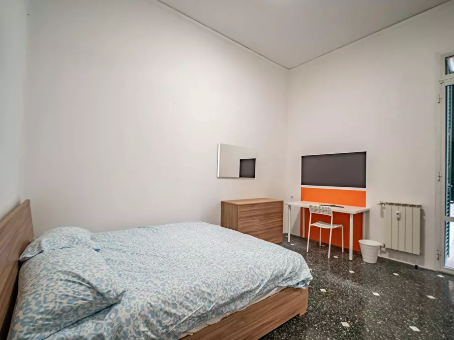 Immagine 1 di Camera in affitto  in Corso Magenta a Genova