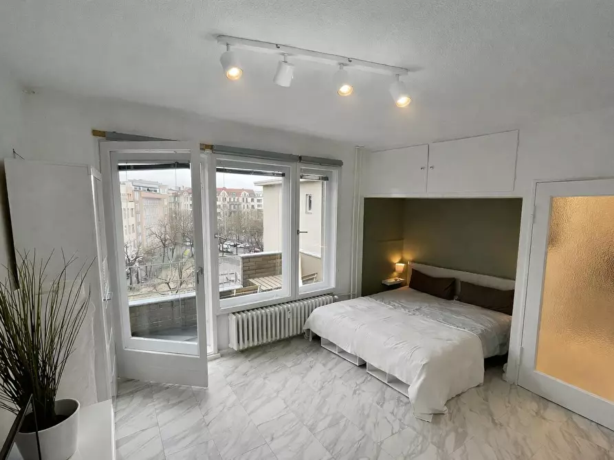 Immagine 1 di Appartamento in affitto  in Damaschkestraße a Berlin