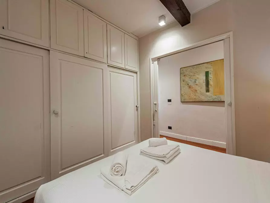 Immagine 8 di Appartamento in affitto  in Via dei Leoni a Firenze
