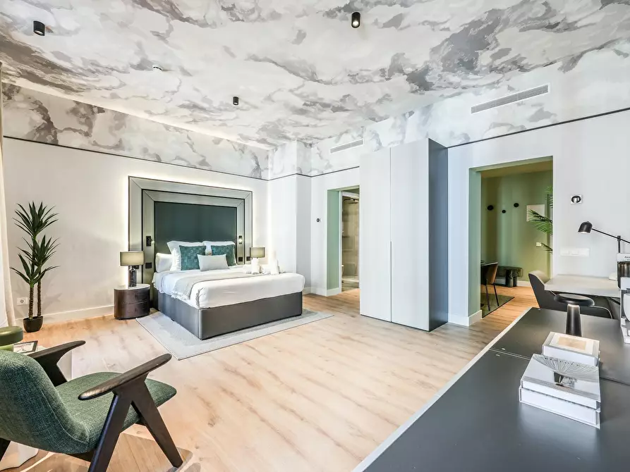 Immagine 1 di Appartamento in affitto  in Calle de Atocha a Madrid