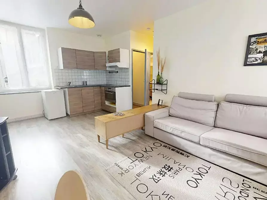 Immagine 1 di Appartamento in affitto  in Rue des Frères Chappe a Saint-Étienne