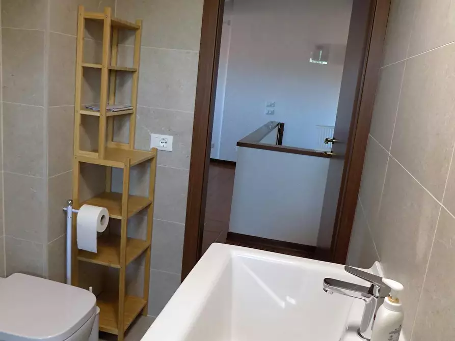 Immagine 5 di Camera in affitto  in Via Annibale Testa a Padova