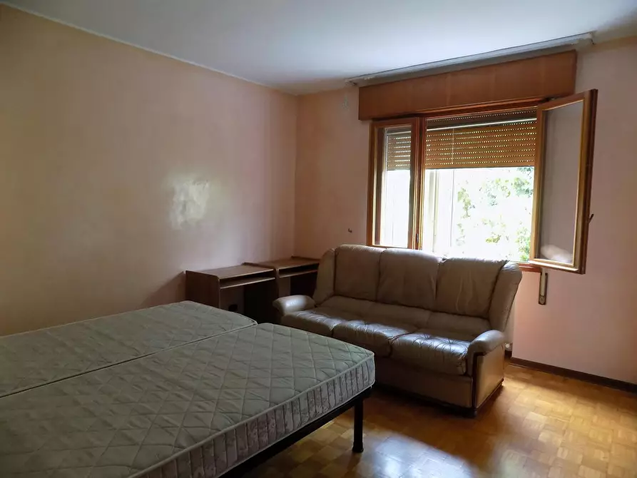 Immagine 1 di Camera in affitto  in Via Teofilo Gautier a Padova