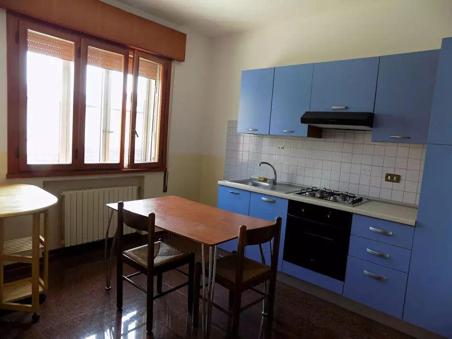 Immagine 5 di Camera in affitto  in Via Teofilo Gautier a Padova