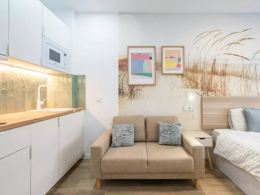 Immagine 4 di Appartamento in affitto  in Calle Piqueñas a Madrid