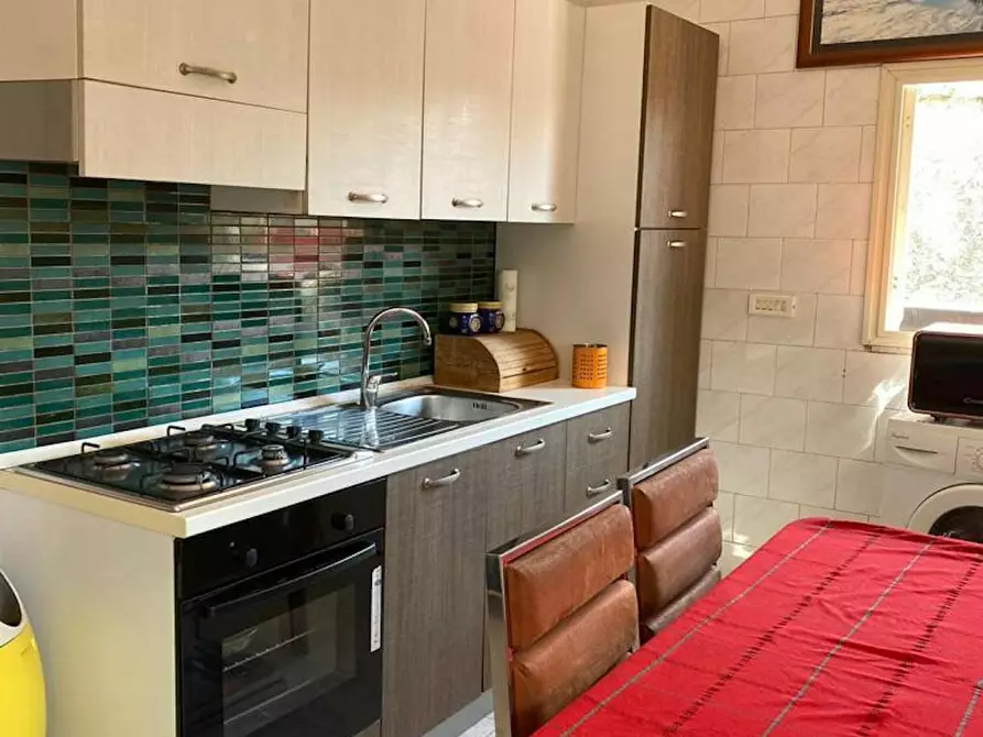 Immagine 2 di Appartamento in affitto  in Piazzetta San Giovanni in Porta a Napoli