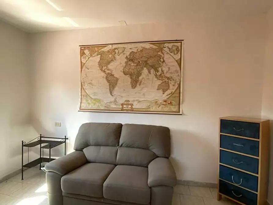 Immagine 3 di Appartamento in affitto  in Piazzetta San Giovanni in Porta a Napoli