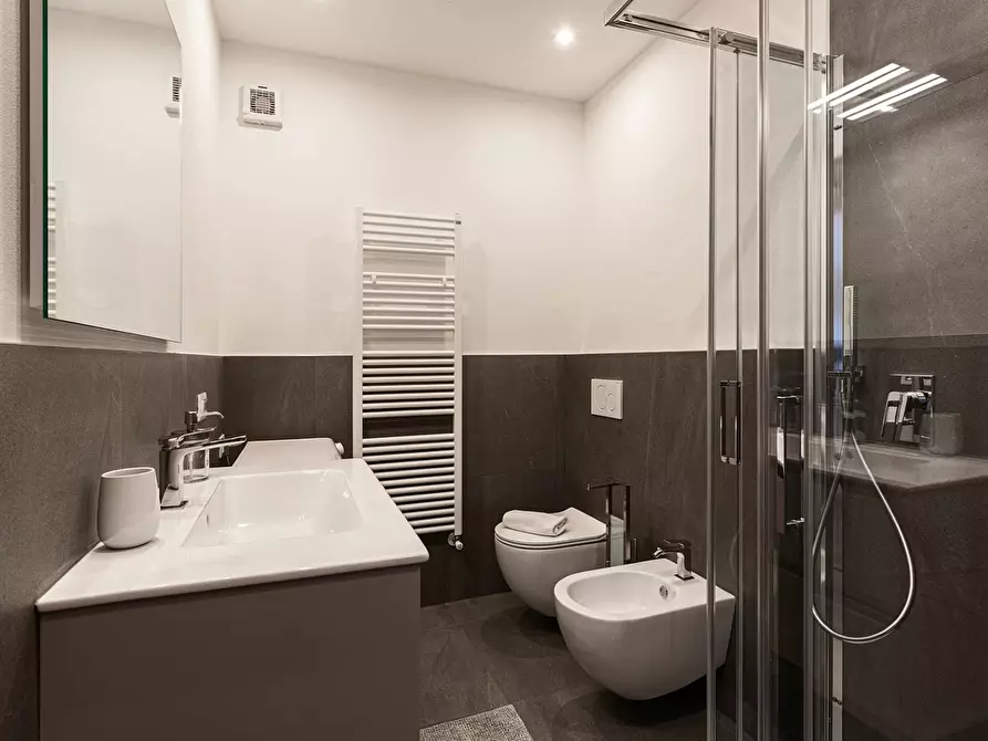 Immagine 7 di Appartamento in affitto  in Via Mottarone a Stresa