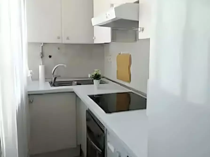 Immagine 8 di Appartamento in affitto  in Calle de Aguilar de Campóo a Madrid