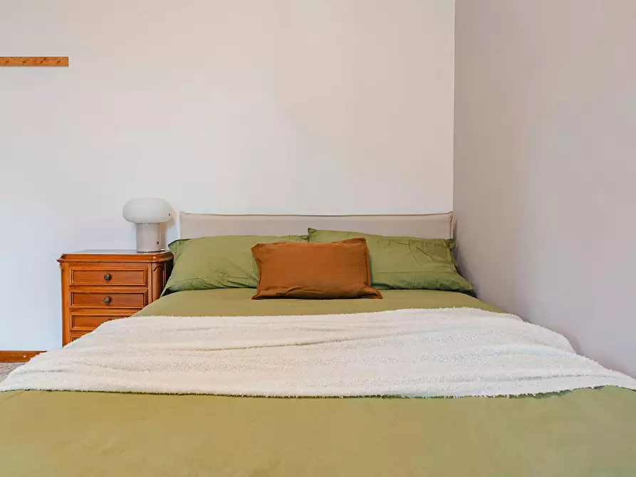 Immagine 8 di Camera in affitto  in Via Sem Benelli a Milano