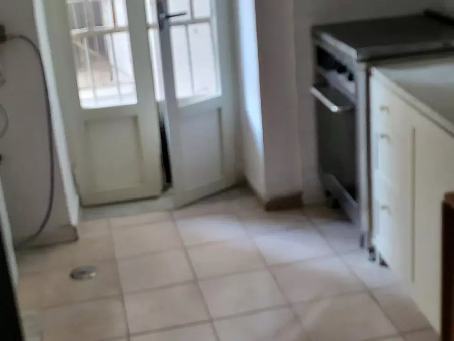 Immagine 8 di Casa indipendente in affitto  in Piazzetta San Giovanni in Porta a Napoli