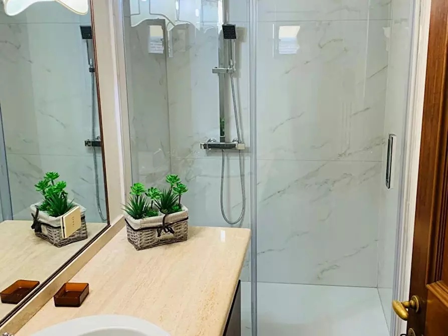 Immagine 2 di Casa indipendente in affitto  in Piazza di Cestello a Firenze