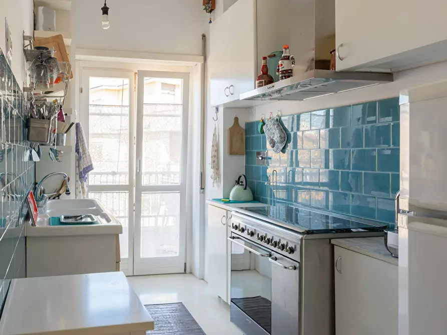 Immagine 10 di Appartamento in affitto  in Via dei Bruzi a Roma