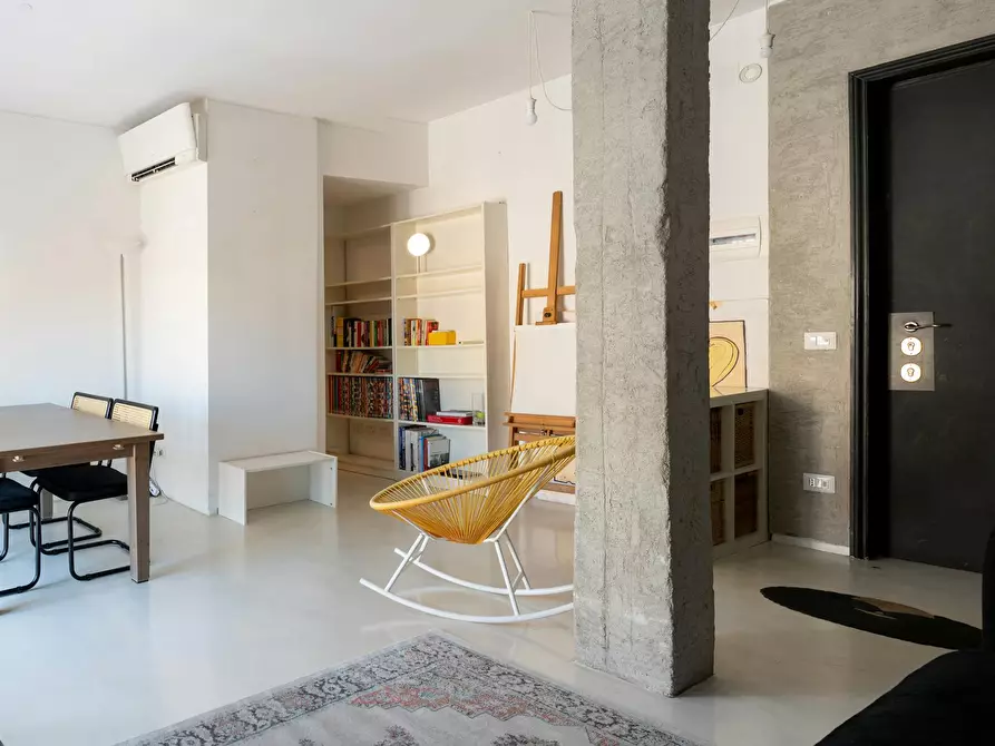 Immagine 2 di Appartamento in affitto  in Via dei Bruzi a Roma