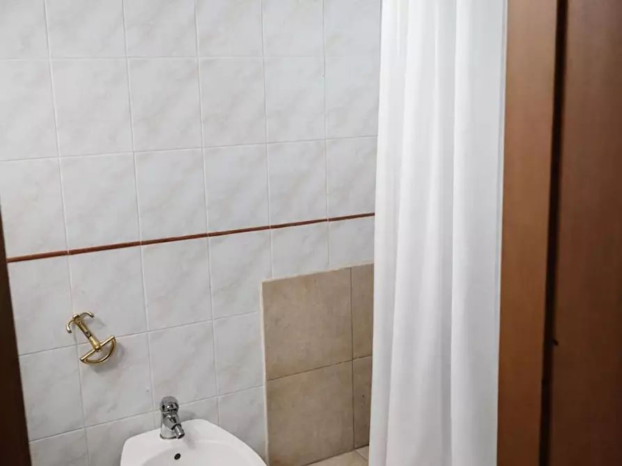 Immagine 2 di Appartamento in affitto  in Piazzetta San Giovanni in Porta a Napoli