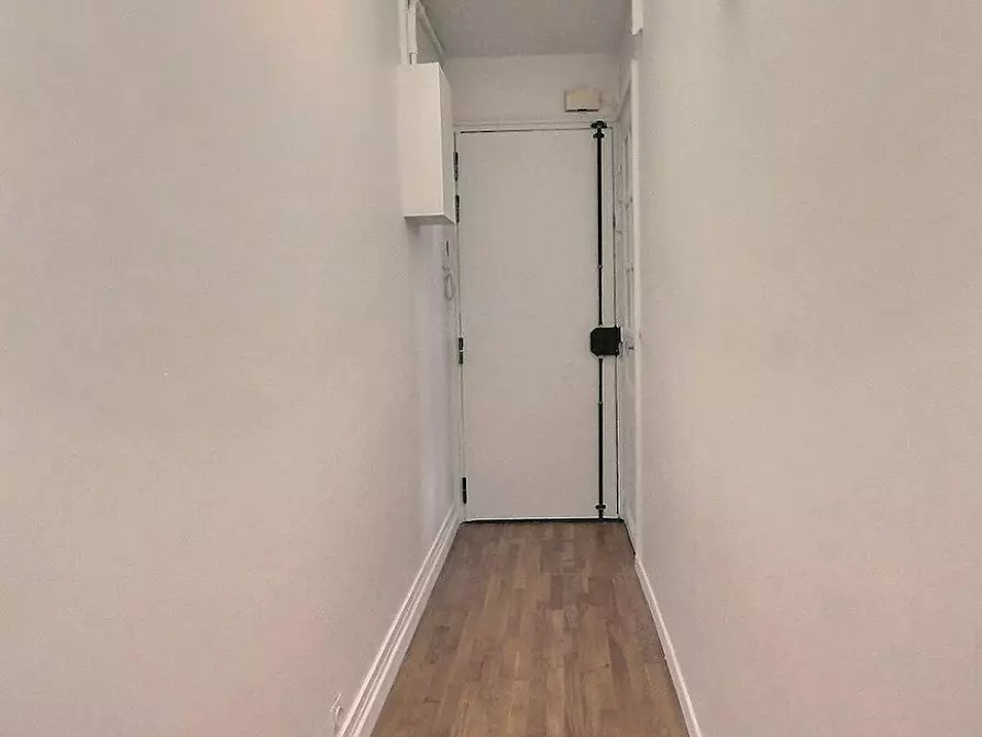 Immagine 3 di Appartamento in affitto  in Avenue du Roule a Neuilly-sur-Seine