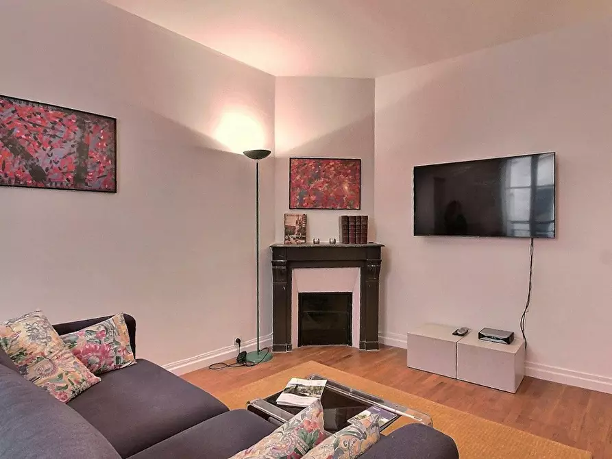Immagine 8 di Appartamento in affitto  in Avenue du Roule a Neuilly-sur-Seine