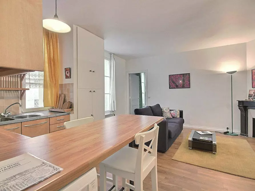 Immagine 5 di Appartamento in affitto  in Avenue du Roule a Neuilly-sur-Seine