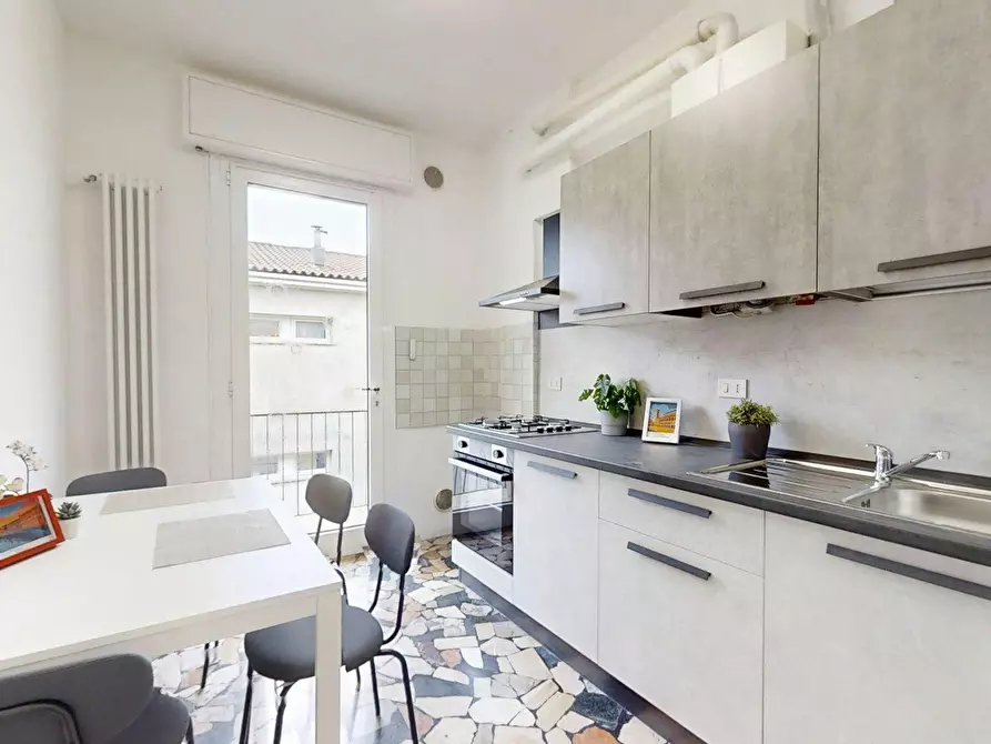 Immagine 6 di Camera in affitto  in Via Leonardo Zize a Padova