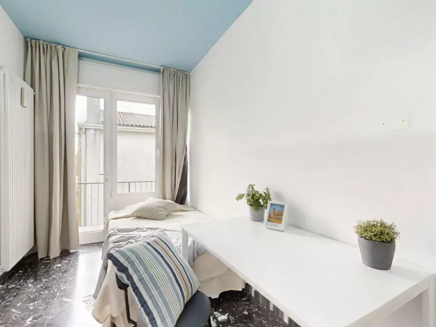 Immagine 2 di Camera in affitto  in Via Leonardo Zize a Padova